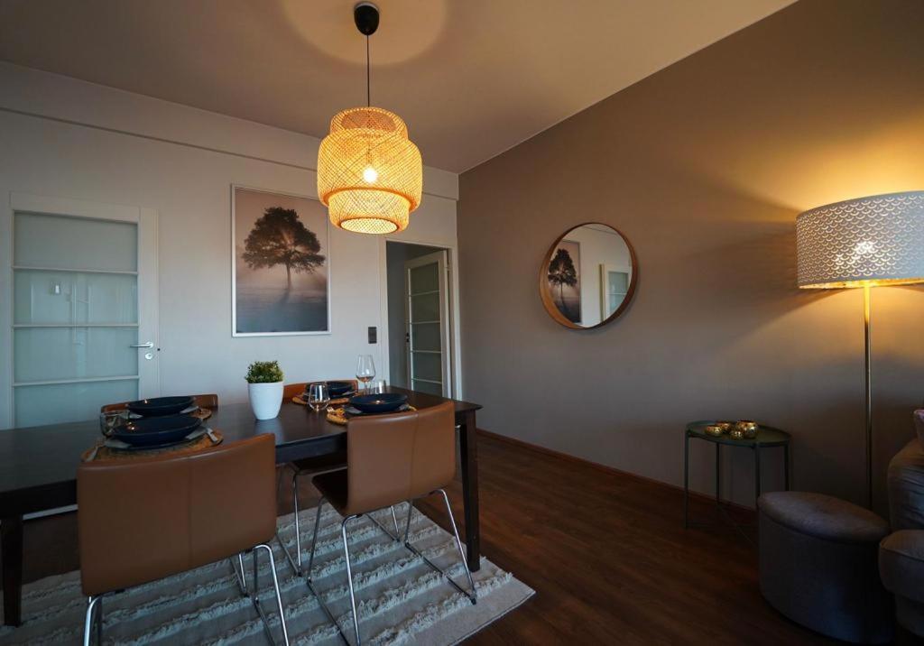 Cozy And Bright 2-Bedroom Apartment Washer And Dryer, King Size Bed Рованиеми Экстерьер фото